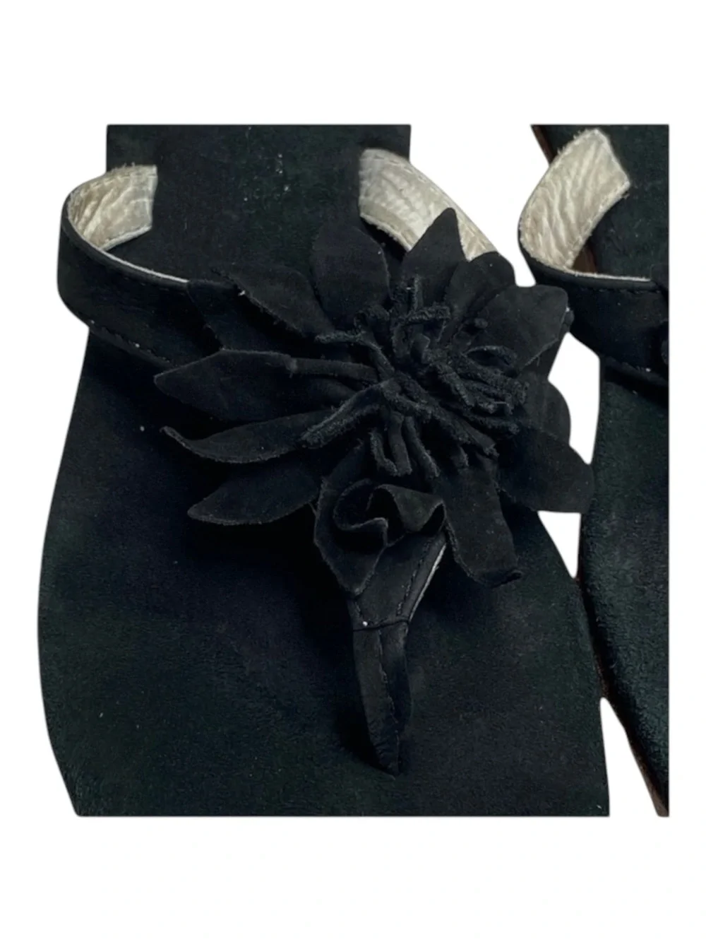 Nordstrom 𑁍 Girl’s Suede 3D Flower Thong Wood Wedge Sandals 𑁍 Black 𑁍 11.5 29 EU